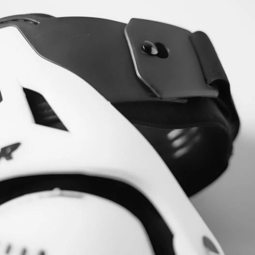 Thor Sentinel Knee Guards White шарнирные наколенники белые (размер: s-m)