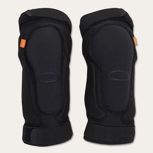 OAKLEY APPAREL Drop In D3O Knee Guards Черный (размер: s)