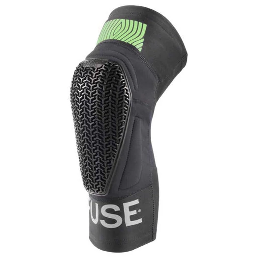FUSE PROTECTION Omega Pocket Knee Guards Черно-зеленый