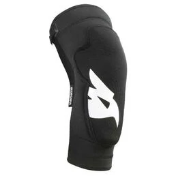 BLUEGRASS Solid knee guards Черный