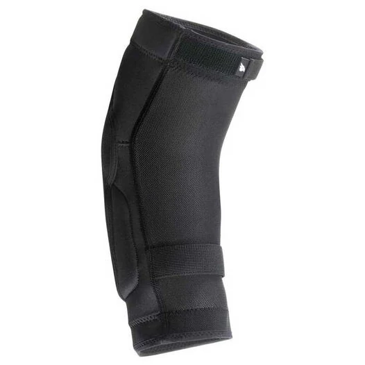 BLUEGRASS Solid knee guards Черный