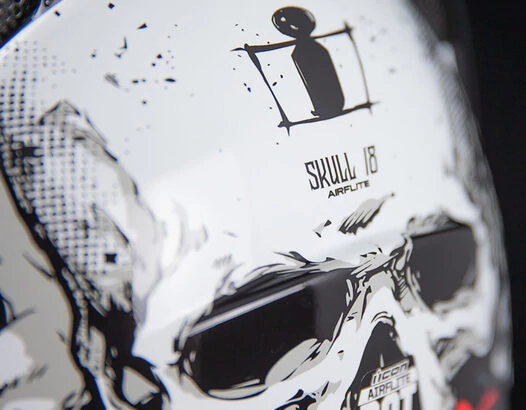 Icon Airflite Skull мотошлем черный (размер: m)