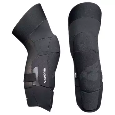 BLUEGRASS Aura Core knee guards Черный