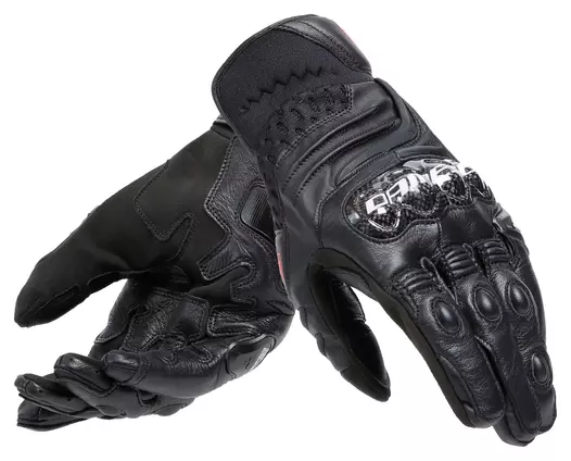 Carbon 4 Short Черный