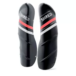SHRED Carbon Schienbeinschoner Carbon / Rust