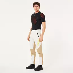 OAKLEY APPAREL Drop in d3o full impact Kurzarm-Schutztrikot Черный