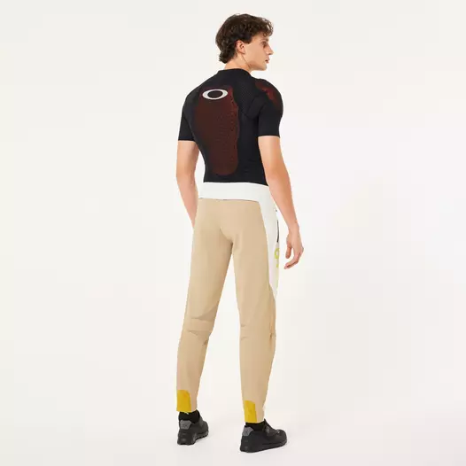 OAKLEY APPAREL Drop in d3o full impact Kurzarm-Schutztrikot Черный