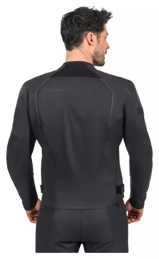 C-11.07 Herren Черный