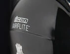 Icon Airflite Gloss мотошлем черный