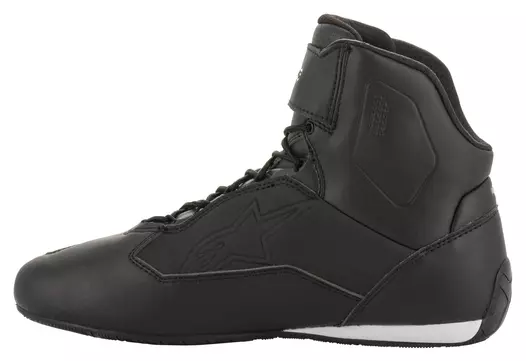 Faster 3 Stiefel Черный