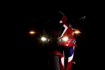 Появилось видео Honda CBR600RR, которая обновится в 2021 году в последний раз
