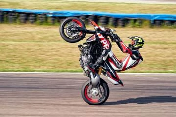 Ducati предлагает сериал, чтобы узнать о новинках 2021